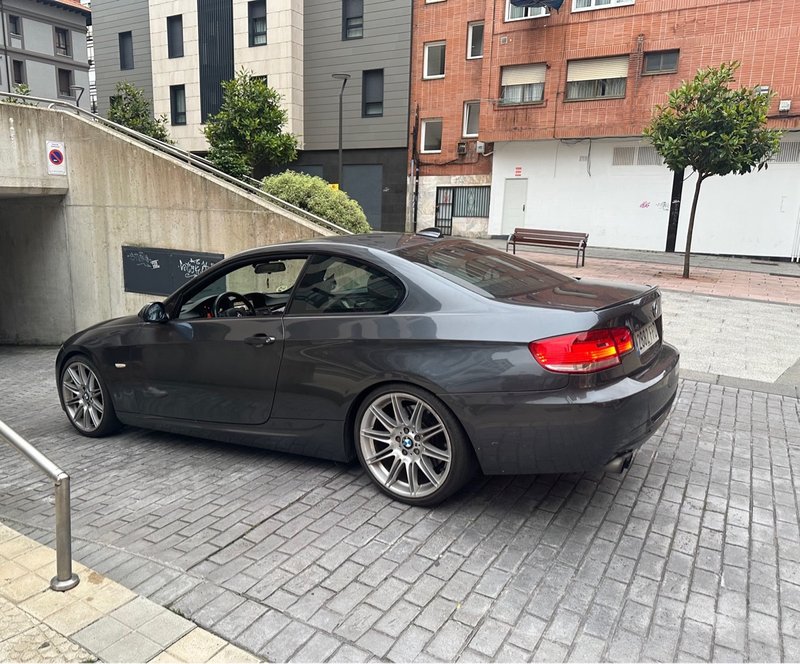 BMW Serie 3 2007 - foto 1