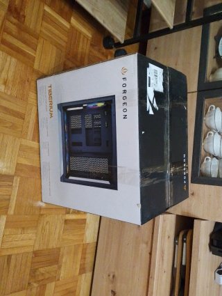 Caja PC Forgeon Tiberium