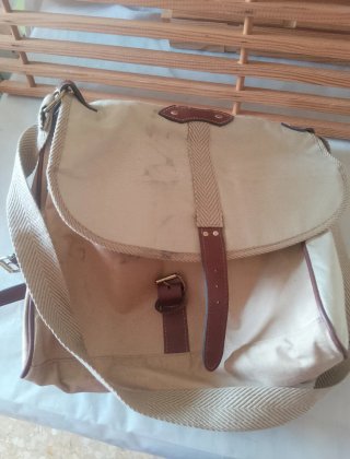 Borsa tascapane beige e marrone
