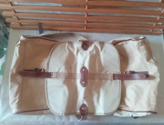 Borsa tascapane beige e marrone