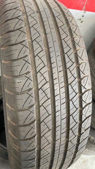 4 Neumático 245 70 16 245/70/16