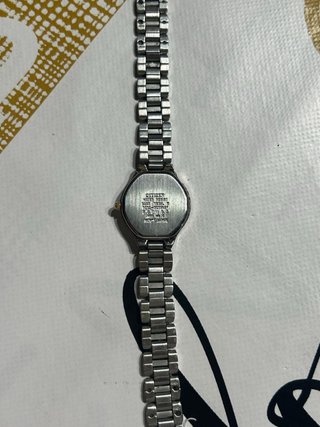 Reloj Citizen Mujer Dorado y Plateado