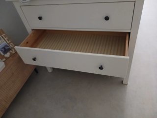 Cajonera blanca de madera