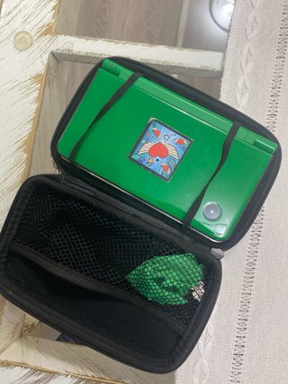 Nintendo DSi XL Verde