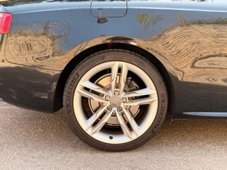 Audi S5 V8 QUATTRO (50.000km) JOYA SOBRE RUEDAS.