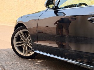 Audi S5 V8 QUATTRO (50.000km) JOYA SOBRE RUEDAS.