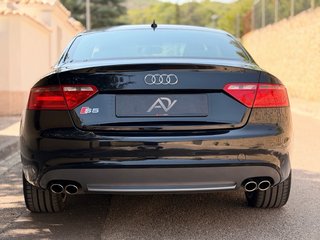 Audi S5 V8 QUATTRO (50.000km) JOYA SOBRE RUEDAS.