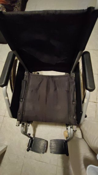 Silla de ruedas plegable autopropulsable – Funcion