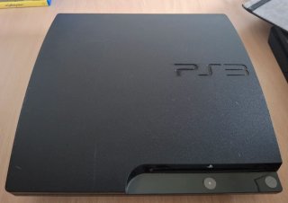 Consola PS3 Slim Negra + 6 Juegos