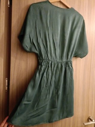 Vestido corto |  Zara