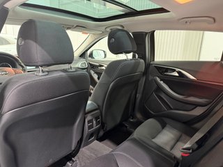 Infiniti QX30 2.2D PREMIUM 7DCT AWD