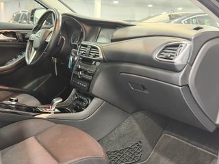 Infiniti QX30 2.2D PREMIUM 7DCT AWD