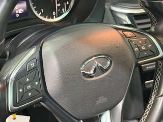 Infiniti QX30 2.2D PREMIUM 7DCT AWD