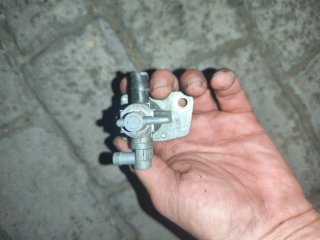 Grifo Gasolina Suzuki GS500