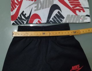Completo Nike t-shirt e pantaloncini €7,90