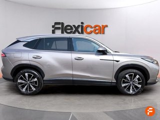 MG HS 1.5T Luxury DCT