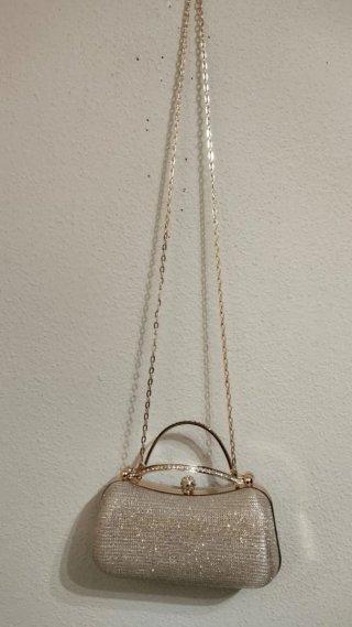Bolso fiesta dorado pedrería asas