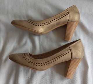 Zapatos Marypaz Dorados Talla 39