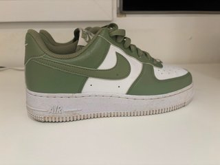 Nike Air Force 1 Verde y Blanco
