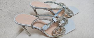 Zapatos de tacón GULIPANO con pedrería
