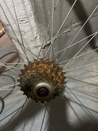 Rueda de bicicleta carretera