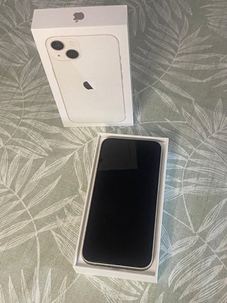 iPhone 13 128 GB – Como  nuevo blanco