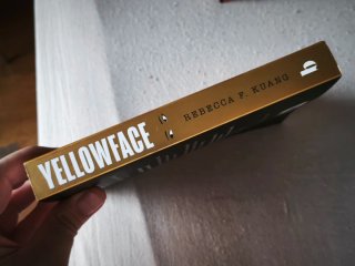 Yellowface- Rebecca F. Kuang, excelente estado