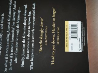 Yellowface- Rebecca F. Kuang, excelente estado
