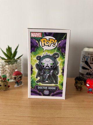 Funko Pop! Doctor Doom 990 Marvel Mechstrike