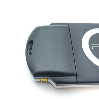 Console Psp 1004 Fat Nera 2 giochi e memoria 16 GB