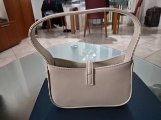 Borsa Saint Laurent Le 5 à 7 Beige
