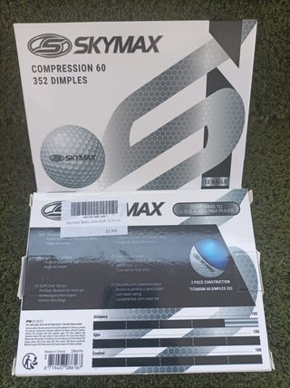 2 cxs com 24 bolas de Golfe "Skymax"