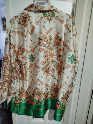 Blusón blanco Unika estampado