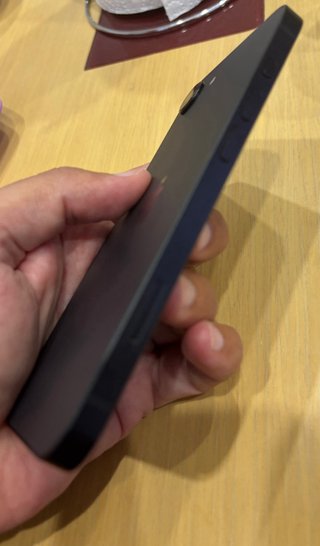 iPhone 16e 128 GB