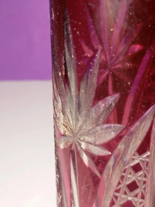 Cristal Bohemia Rojo Tallado