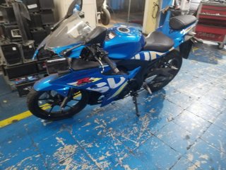 Suzuki GSX-R 125 Azul