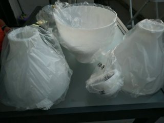 3 Lámpara de techo blanca
