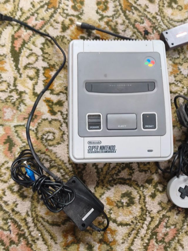 Lote completo Consola Super Nintendo con 4 juegos