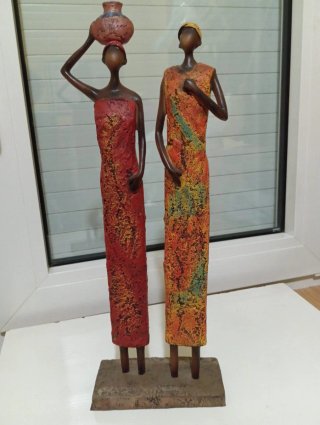 Figuras decorativas terracota y madera