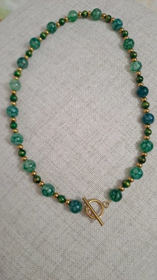 Collar Ágata Dragón Verde y Cierre Dorado