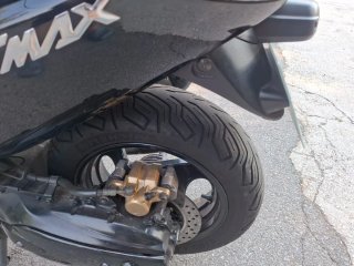 Yamaha Tmax 500.