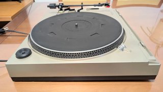 Tocadiscos Marantz TT 2200