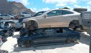224283 caja 20226008007174170 mercedes-benz clase