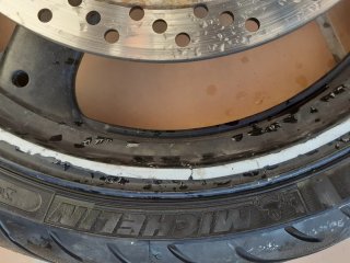 Rueda y llanta Suzuki GS500 2007