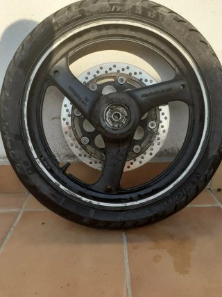 Rueda y llanta Suzuki GS500 2007