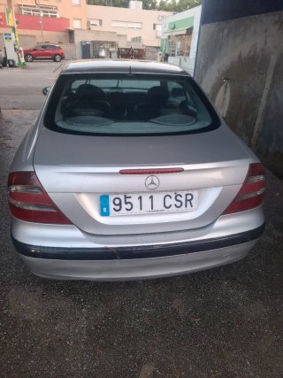 Mercedes-Benz  CLK 2004