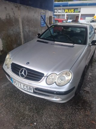 Mercedes-Benz  CLK 2004