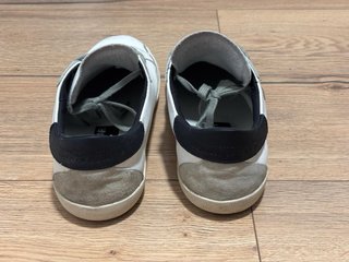 Golden Goose Superstar Grises Talla 42