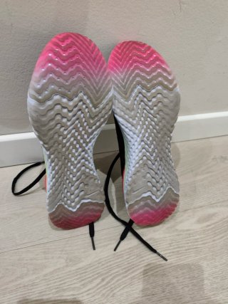 Nike Epic React Flyknit 2 Nero Zaffiro Rosa