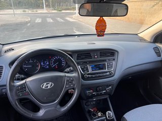 Hyundai i20 2016